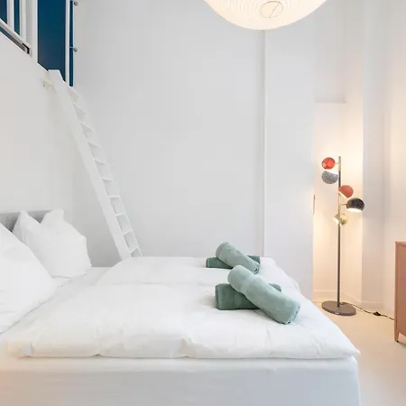 Great 2-room Loft With 2 Bathrooms And 2 Kitchen Berlín