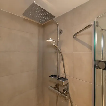 Great 2-room Loft With 2 Bathrooms And 2 Kitchen Appartement *