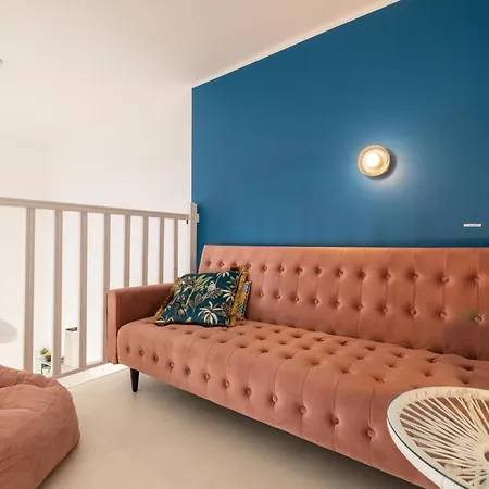Great 2-room Loft With 2 Bathrooms And 2 Kitchen Appartement