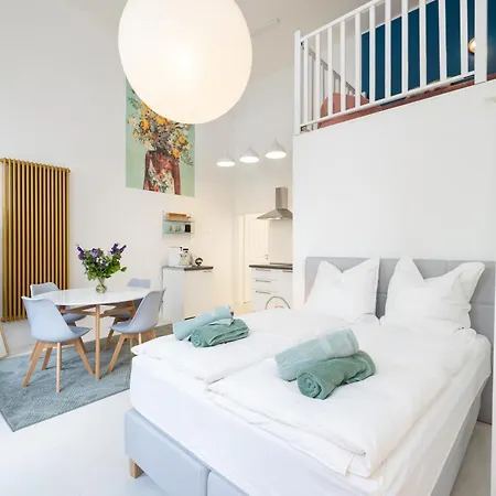 Appartement Great 2-room Loft With 2 Bathrooms And 2 Kitchen *