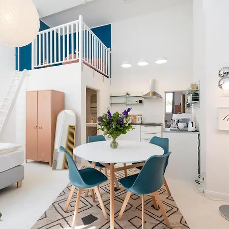 Great 2-room Loft With 2 Bathrooms And 2 Kitchen