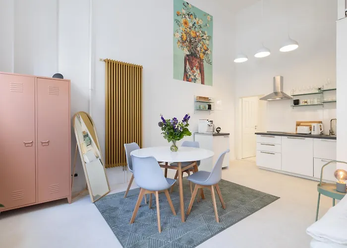 아파트 Great 2-room Loft With 2 Bathrooms And 2 Kitchen *