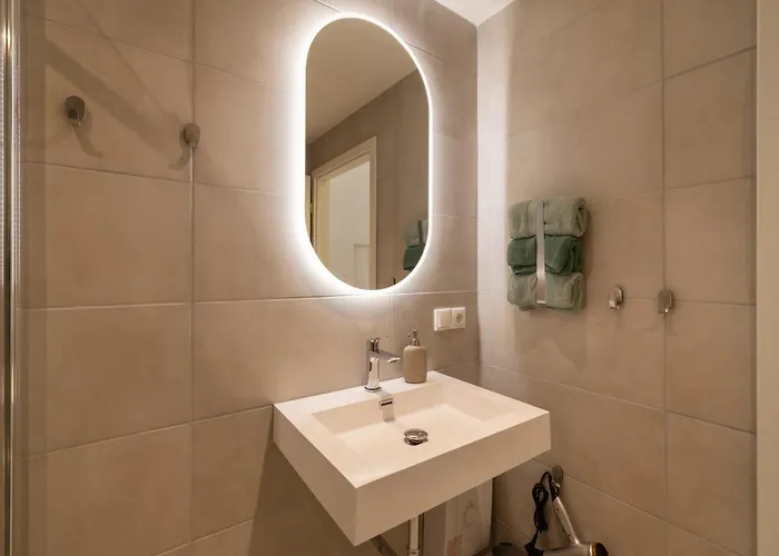 Great 2-room Loft With 2 Bathrooms And 2 Kitchen *