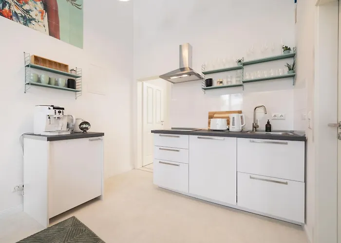 Lägenhet Great 2-room Loft With 2 Bathrooms And 2 Kitchen Berlin