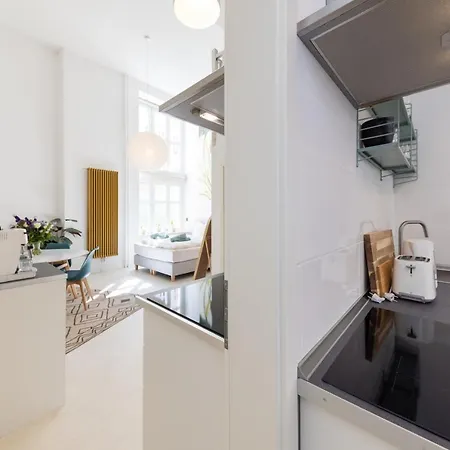 Great 2-room Loft With 2 Bathrooms And 2 Kitchen