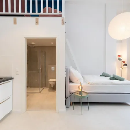 Apartamento Great 2-room Loft With 2 Bathrooms And 2 Kitchen Berlín