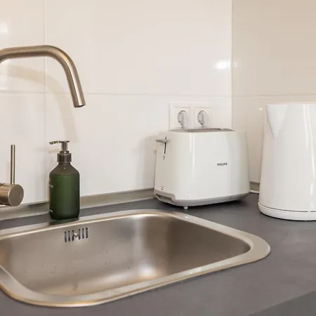 Great 2-room Loft With 2 Bathrooms And 2 Kitchen شقة