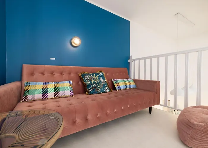 Great 2-room Loft With 2 Bathrooms And 2 Kitchen *